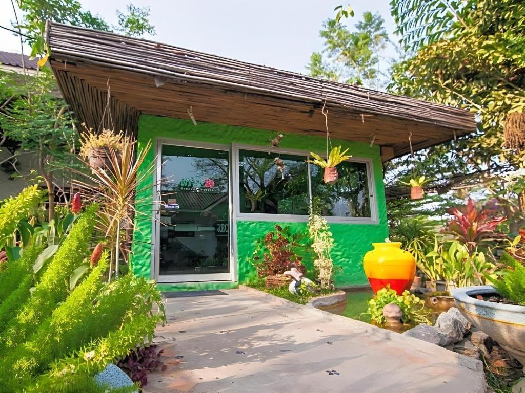 Chayada Garden House And Resort Hotel Nakhonratchasima Dış mekan fotoğraf