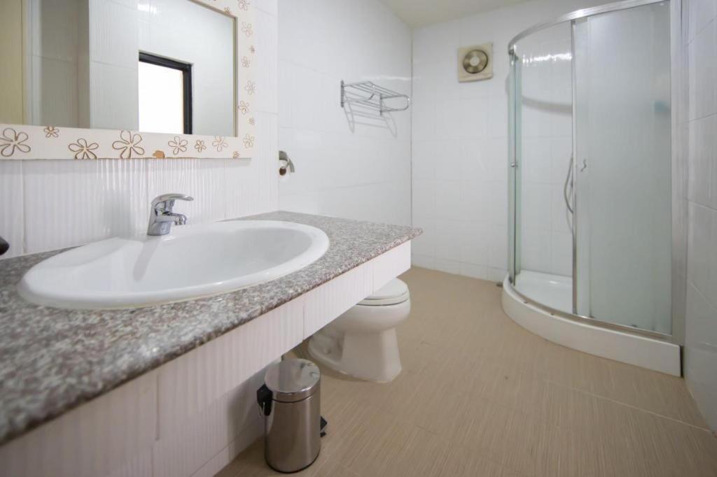 Chayada Garden House And Resort Hotel Nakhonratchasima Dış mekan fotoğraf